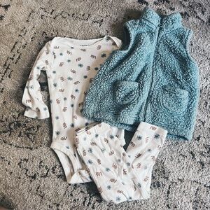 CARTERS | Fleece vest set